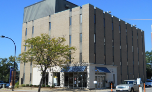 A project team at Akron Children’s Hospital used Minitab Statistical Software to analyze data, resulting in newly implemented processes that decreased the time to bill patients and reduced defects. The hospital’s Cedar-Pine building, above, houses the Center for Operations Excellence, as well as Home Care and HBS.